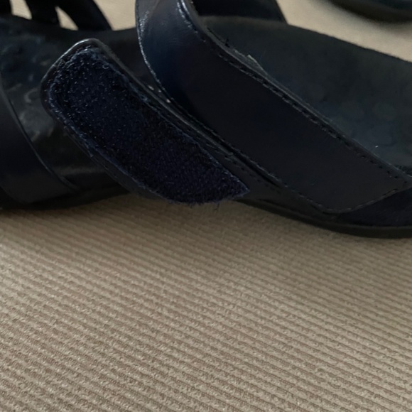 Vionic  Women’s Navy Slide Sandal Size 6 - Picture 9 of 9